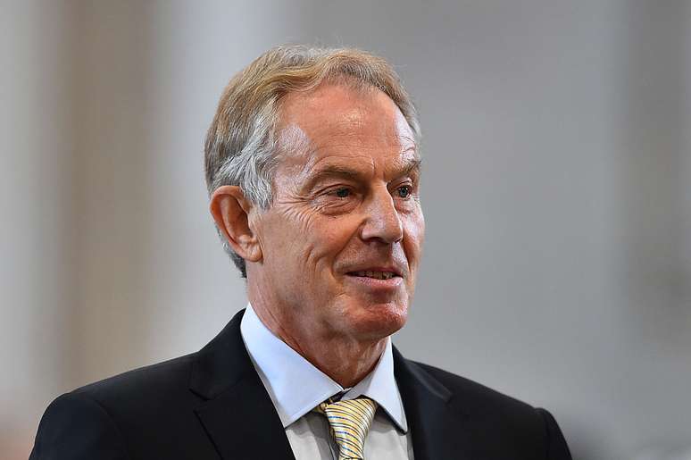 Decisão britânica de se aliar aos EUA em invasão do Iraque ignorou riscos reais e complexidades do pós-conflito (na foto, o ex-primeiro-ministro Tony Blair)