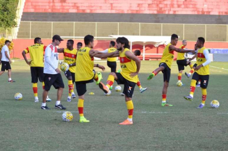 
                        
                        
                    Equipe já visa duelo contra o tricolor carioca que acontece no próximo domingo (Fotos: Francisco Galvão/EC Vitória)