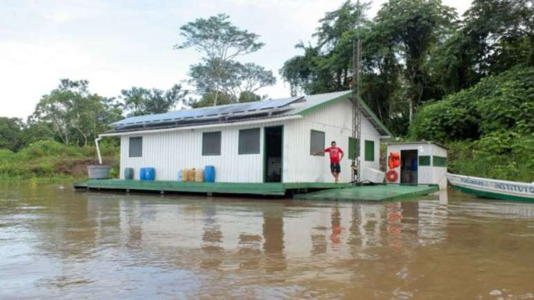 Comunidades remotas no Amazonas contam com instituto para controlar produção e negociar preços 