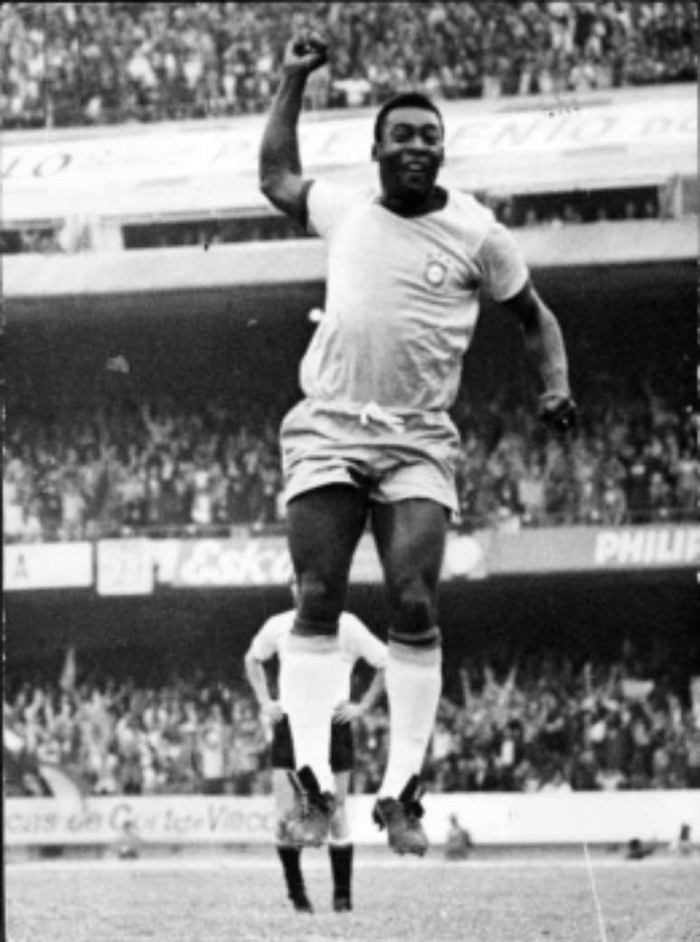 Pelé fez 95 gols com a camisa da Seleção