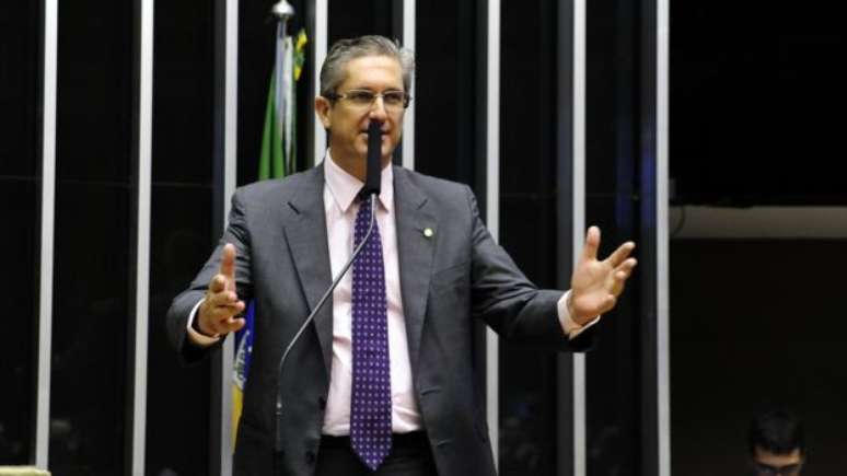Novato, Rogério Rosso desponta como favorito para presidir deputados 