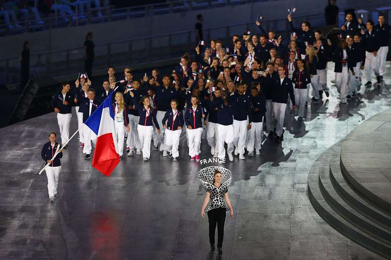 Delegação francesa durante a cerimônia de abertura dos Jogos Europeus de Baku 2015