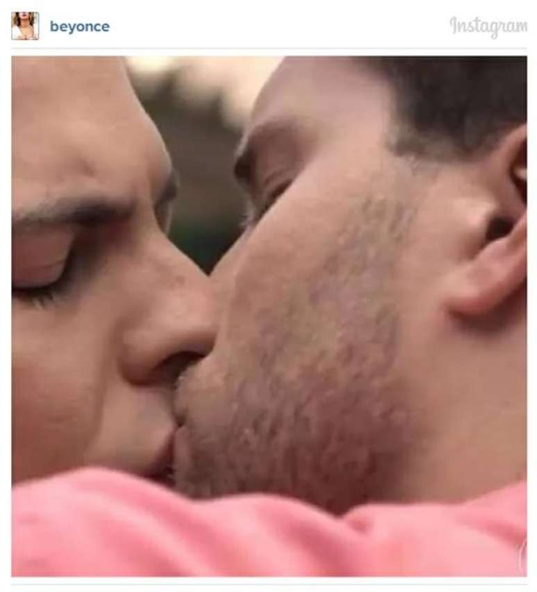 Em 2014, Beyonc&eacute; repercutiu o beijo entre o vil&atilde;o e o 'anjinho' (Foto: Reprodu&ccedil;&atilde;o/Instagram/@beyonce)