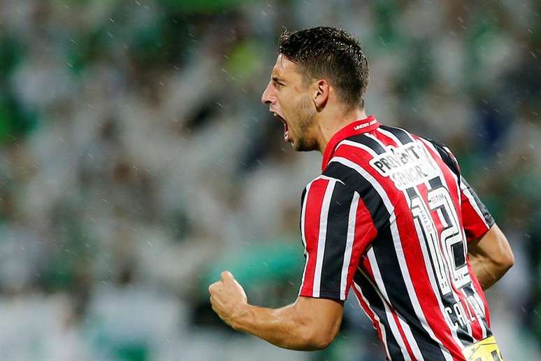 Calleri teve uma ótima passagem pelo São Paulo no primeiro semestre deste ano e chamou atenção de clubes europeus