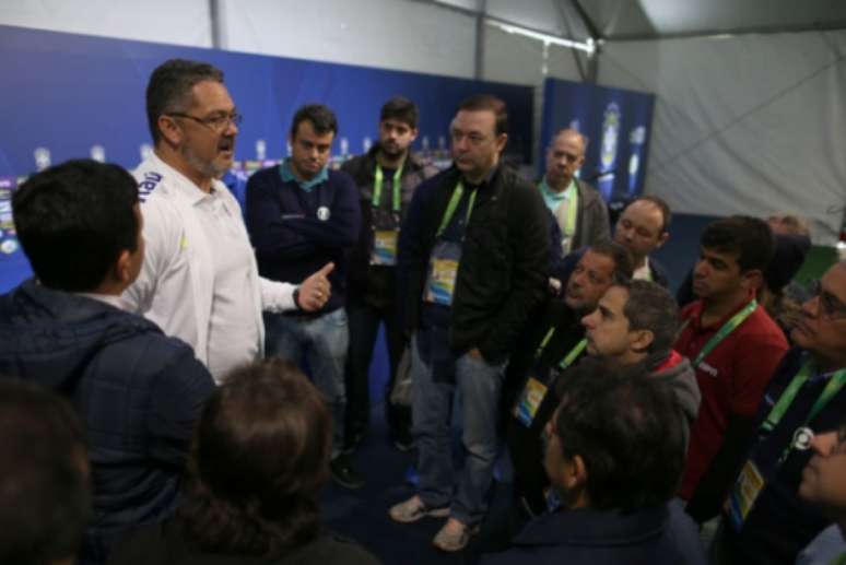 Rogério Micale concedeu entrevista coletiva