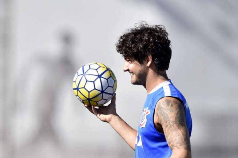 Atacante treina há quase um mês no Timão, mas pode nem entrar em campo (Foto: Mauro Horita/AGIF/Lancepress!)