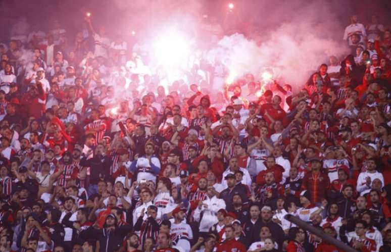 Tricolor bateu quatro vezes o recorde de público do futebol brasileiro no ano (Foto: Fernando Nunes/saopaulofc.net)