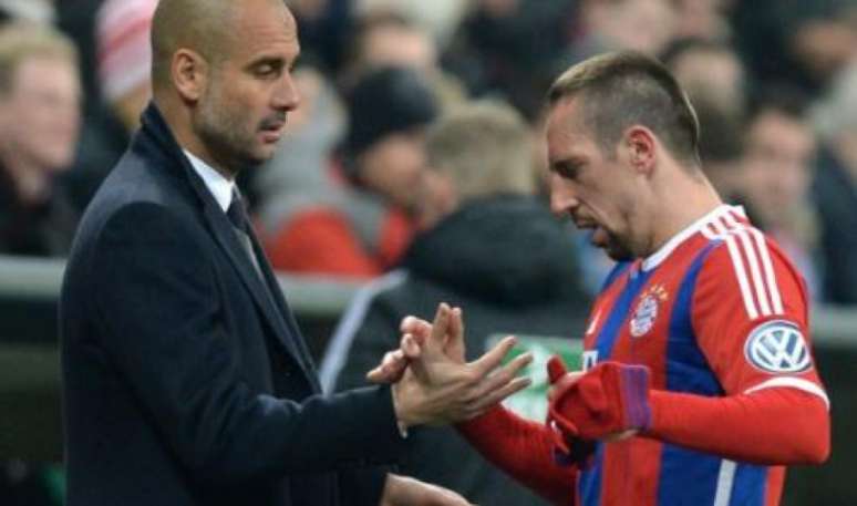 Relação de Guardiola (agora no Manchester City) e Ribéry não era amistosa (Foto: Christof Stache /AFP)