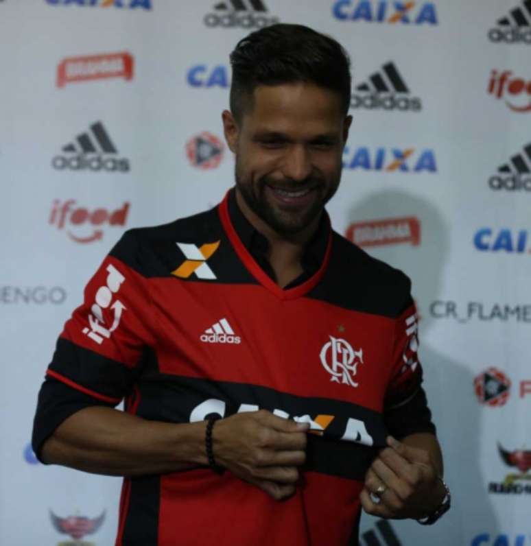 Diego deve começar a treinar nesta semana no Flamengo (Foto: Cleber Mendes)