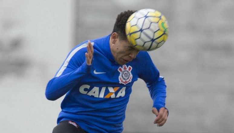 Marquinhos Gabriel participou do treino da tarde desta quarta. Time pode ter mudanças (Foto: Daniel Augusto Jr)