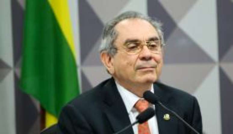 Para o  senador Raimundo Lira, não há cartas marcadas na Comissão Especial do Impeachment