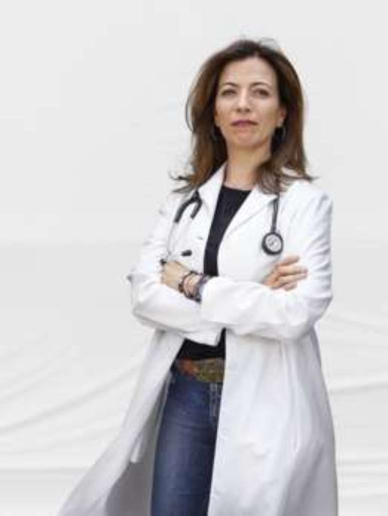 Ana Claudia de Lima Quintana Arantes