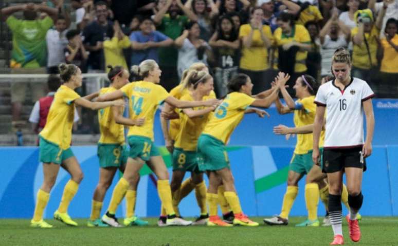 Australianas estiveram na frente, mas levaram o empate após abrir 2 a 0 (Foto: MIGUEL SCHINCARIOL)