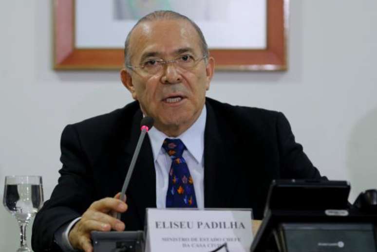 Principal articulador do governo sobre mudanças na Previdência Social, Eliseu Padilha afirmou que os militares não deverão ser incluídos na reforma previdenciária