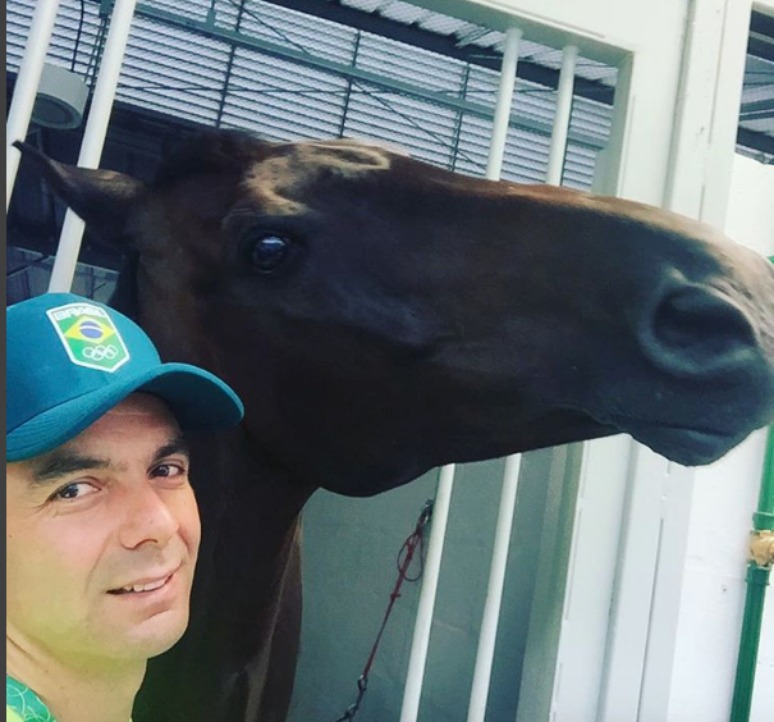 Ruy Fonseca - O paulista de 40 anos disputa sua segunda Olimpíada no Rio. Foi prata por equipes nos Jogos Pan-Americanos de Toronto 2015, bronze individual nos Jogos Pan-Americanos de Toronto 2015, 7o lugar Campeonato Mundial Hipismo na França, em 2014, bronze por Equipe nos Jogos Pan-Americano de Guadalajara 2011 e ouro por Equipe nos Jogos Pan-Americanos de Mar Del Plata 1995.