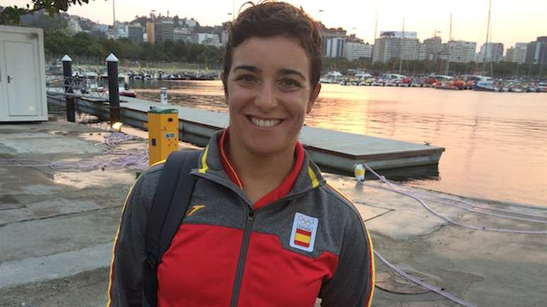 Velejadora espanhola Alicia Cebri&aacute;n nega que sexo seja tema de conversa de sua equipe no Rio