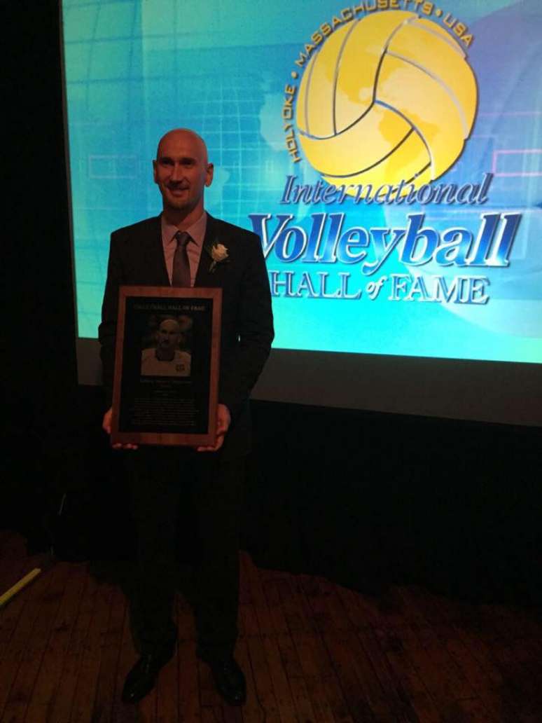 Por seus serviços prestados à modalidade, em outubro de 2014, Nalbert recebeu a maior homenagem individual do esporte: ter o nome gravado no International Volleyball Hall of Fame