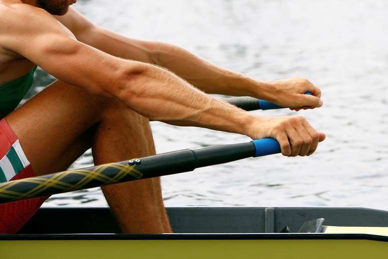 Em 1976, Gilberto Gerhardt participou da Olimpíada do Canadá, representando o Brasil no remo