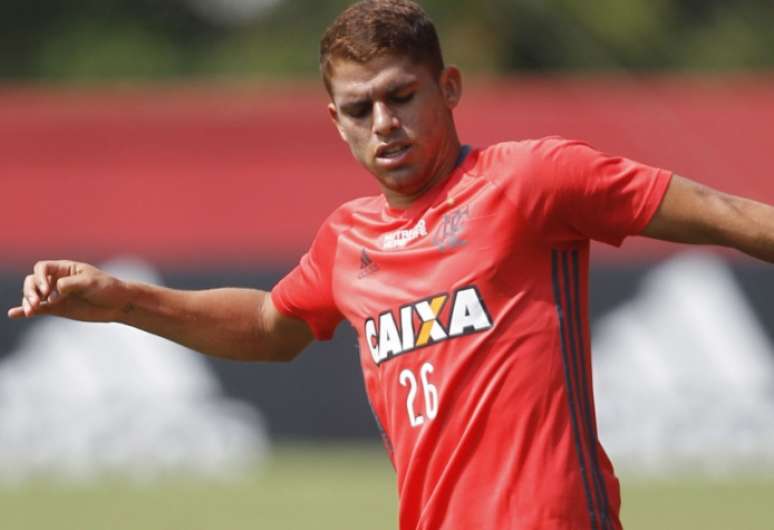 Cuéllar voltará ao time no duelo contra o Grêmio (Gilvan de Souza / Flamengo