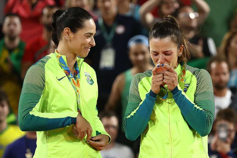 Ágatha e Bárbara ficaram com a medalha de prata na Rio 2016