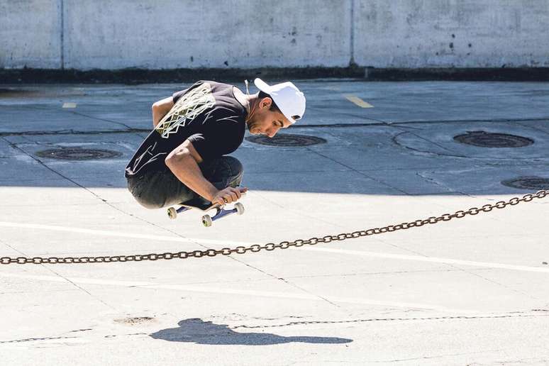 Aos 13 anos, o paratleta já sabia fazer as manobras ollie, flip e 180º