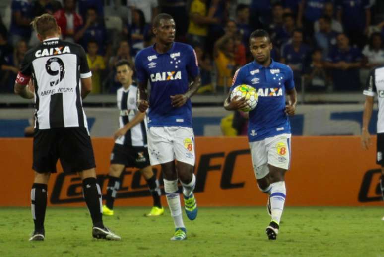 Cruzeiro x Figueirense (Foto: Fernando Michel/Lancepress!)