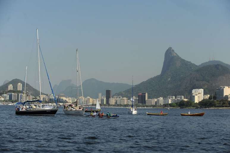 Poluição da Baía de Guanabara, onde ocorreram competições de vela, recebeu cobertura negativa pela imprensa