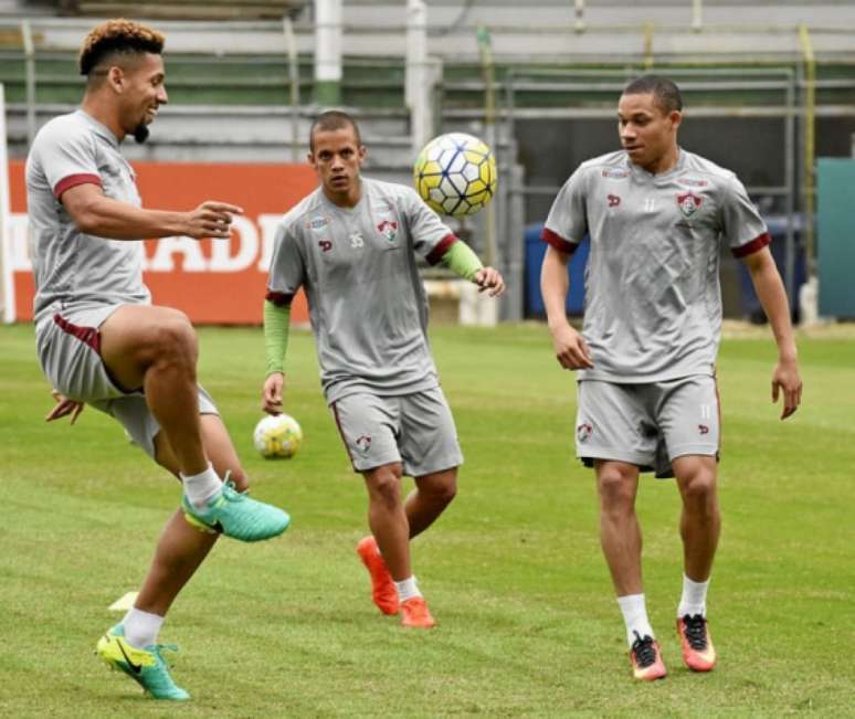 Samuel, Wellington e Marcos Junior durante treino do Fluminense (Foto: Mailson Santana/F.C.)