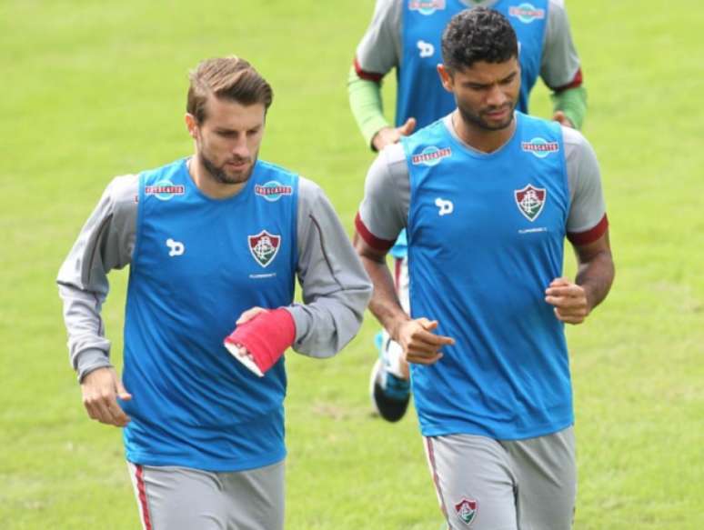 Henrique e Gum formam a dupla titular de zaga do Fluminense no Brasileiro (Foto: Paulo Sérgio/Lancepress!)