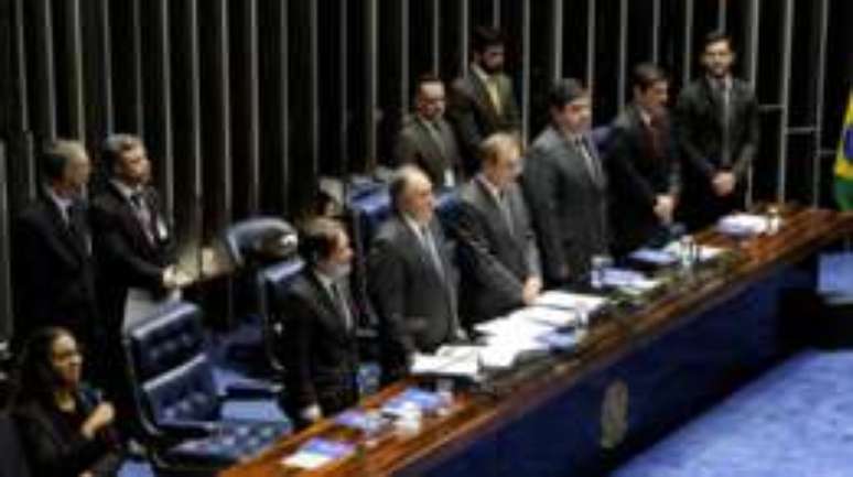 Homens brancos são 80% dos senadores brasileiros