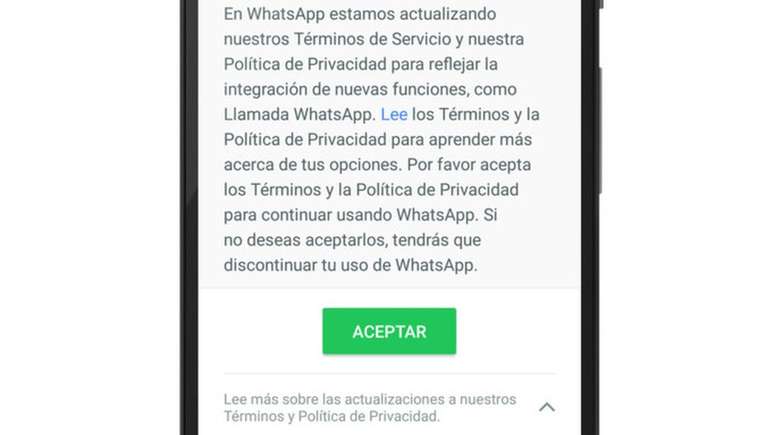 Instruções (em espanhol na imagem) sobre a nova política de privacidade do Whatsapp