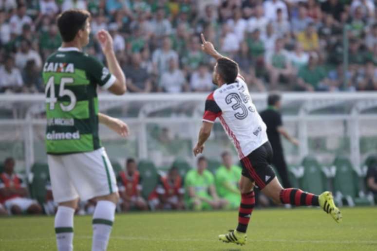 Flamengo venceu fora de casa (Foto: Jana Mafalda/Flamengo)