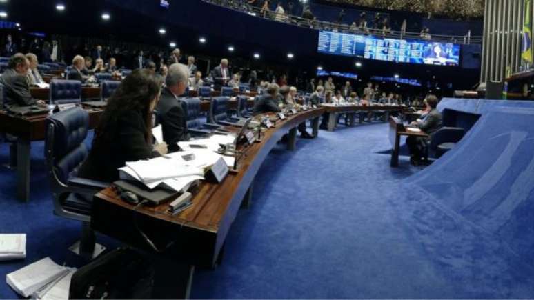 Senado iniciou julgamento de Dilma na quinta, em última fase do processo de impeachment