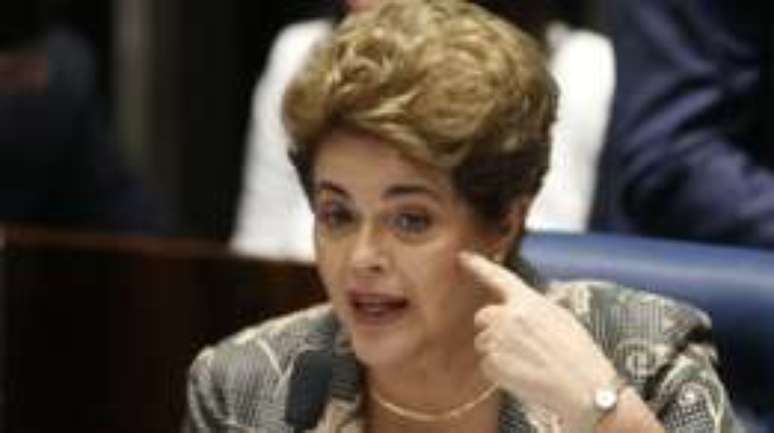 Senadores devem decidir nesta terça-feira se Dilma Rousseff continua na Presidência da República