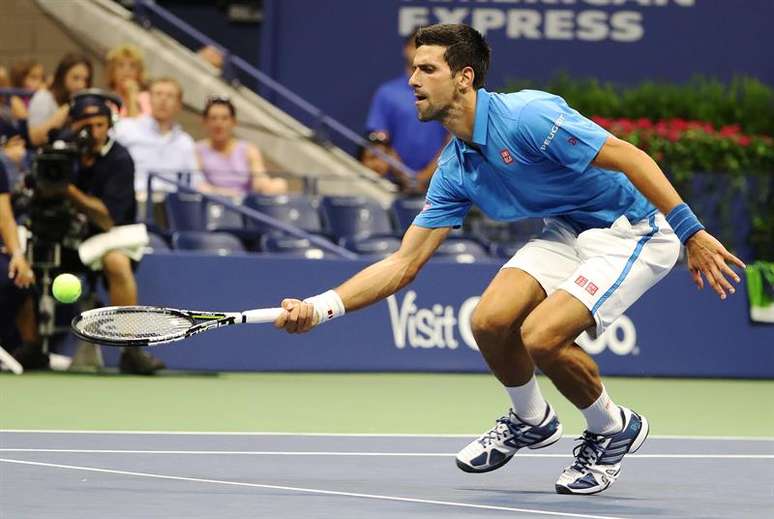 Djokovic dá uma "deixadinha" e leva sua torcida ao delírio no US Open