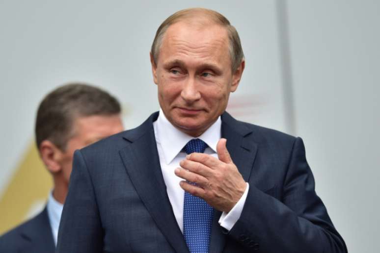 Presidente da Rússia, Vladimir Putin, já havia prometido organizar campeonato (Foto: ANDREJ ISAKOVIC/AFP)
