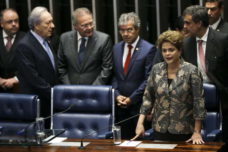 Em discurso de defesa, Dilma Rousseff reafirmou ser vítima de um golpe parlamentar