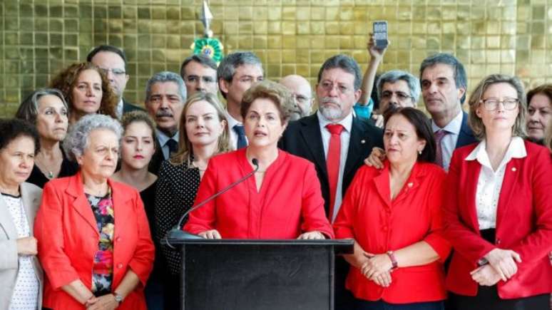 Dilma foi a primeira presidente mulher do Brasil