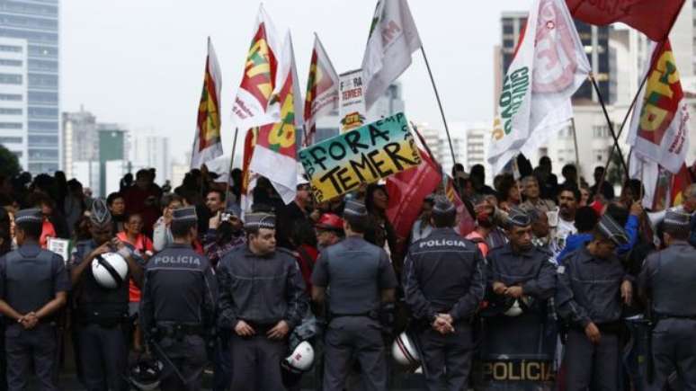 Policiais também foram orientados a impedir que ocorra qualquer manifestação na avenida Paulista no domingo