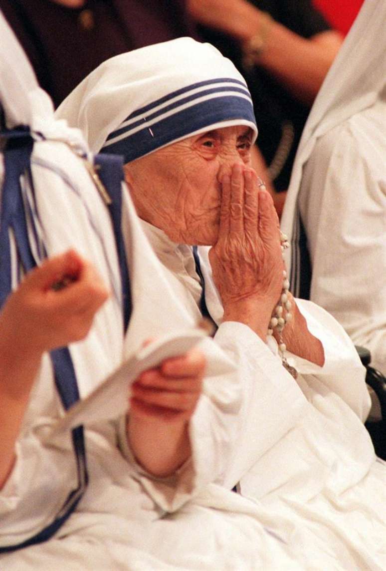 Madre Teresa foi beatificada pelo Papa João Paulo 2º em 2003, após reconhecimento de um "milagre"