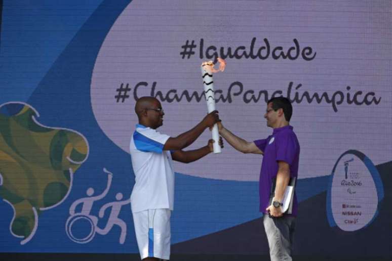 Revezamento da tocha paralímpica começou na semana passada em Brasília (Foto: Rio2016/Andre Luiz Mello)