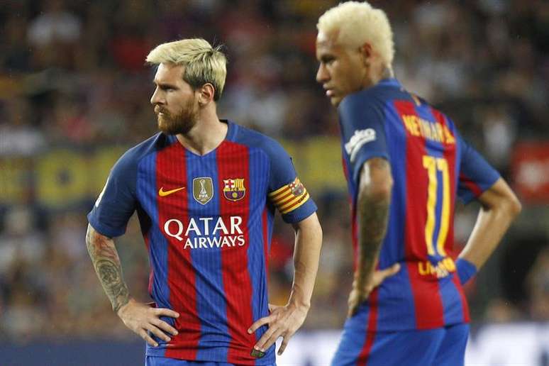 A dupla 'loira' Messi e Neymar pouco produziu na surpreendente derrota do Barcelona para o Alavés em casa