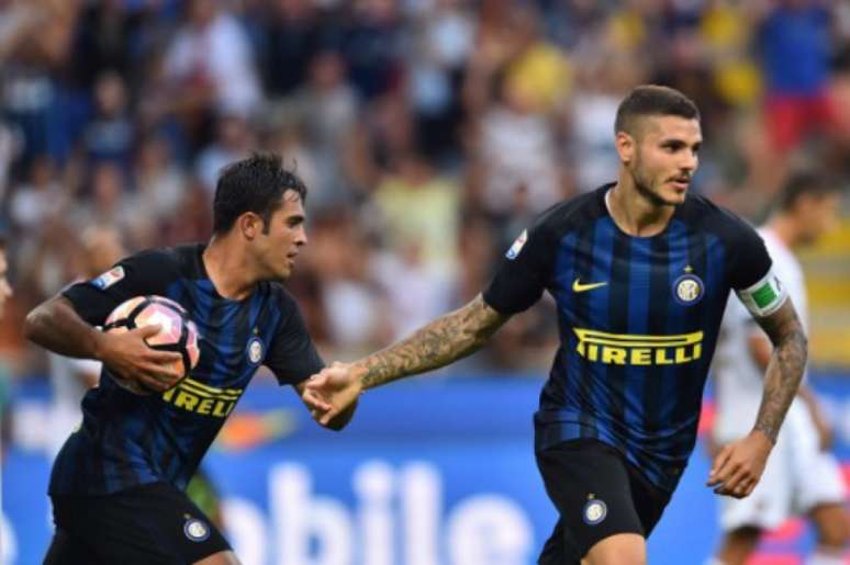 Icardi foi o 'cara' na vitória da Inter de Milão sobre o Pescara (GIUSEPPE CACACE / AFP)