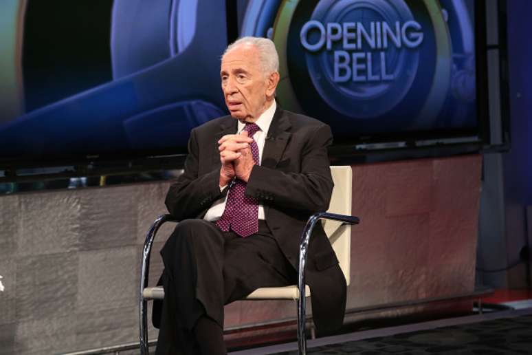 Na imagem de outubro de 2014, o ex-presidente de Israel, Shimon Peres, em entrevista para TV Fox News em Nova York.