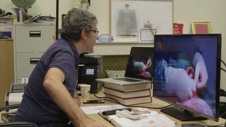 Nott usou o Skype para orientar m&eacute;dicos que ele mesmo havia treinado anteriormente 