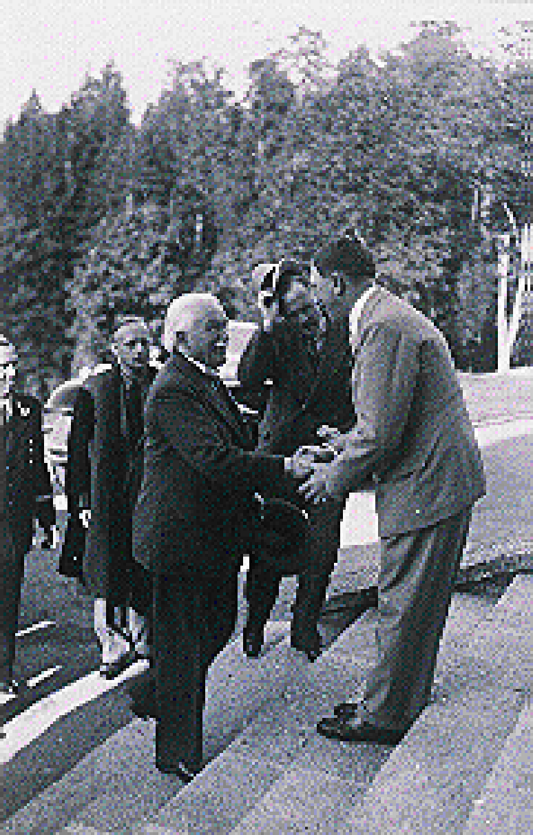 L.George visita Hitler