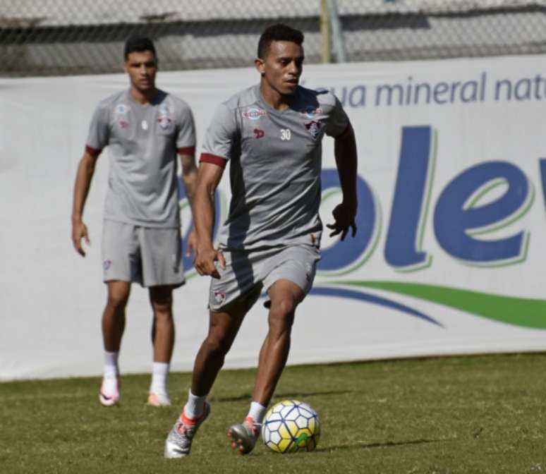 William Matheus é dúvida para o jogo contra o Grêmio (Foto: Mailson Santana/Fluminense F.C.)