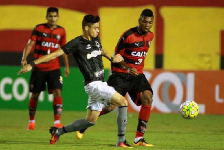 No último domingo, o Vitória perdeu em casa para o Botafogo (Foto: Edson Ruiz/COOFIAV)
