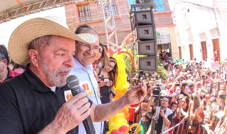 Ex-presidente Lula foi impedido de se candidatar por causa da lei da Ficha Limpa