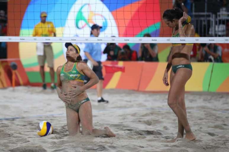 Na Olimpíada do Rio de Janeiro, Larissa (esq.) e Talita ficaram em quarto lugar (Foto: Cleber Mendes/Lancepress!)